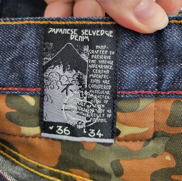 Cult of Individuality Distressed Jeans - Picture 3 of 7